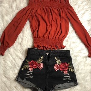 A flower short for tiny girl 😘